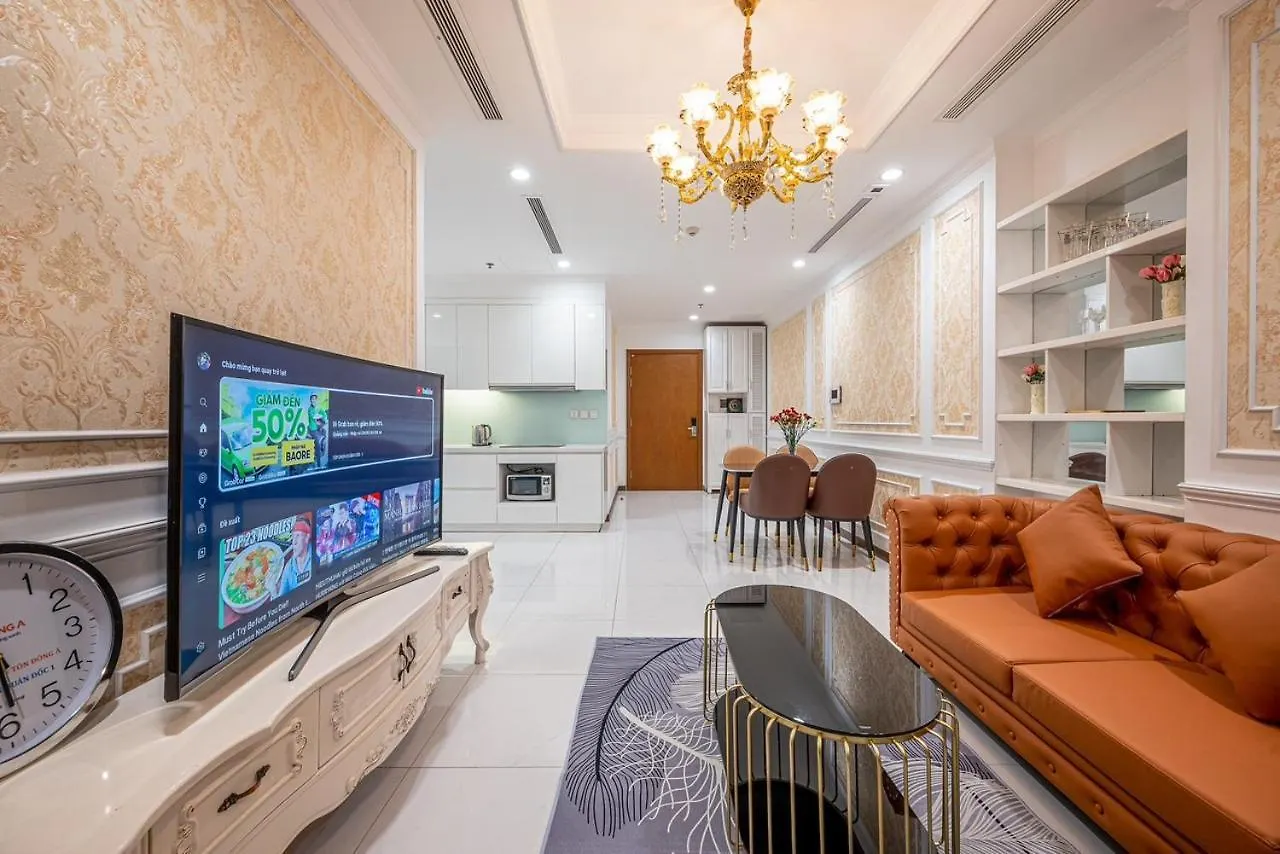 Vinhomes Central Park: Furnished Apartment in Shopping Hub Ho Chi Minh City
